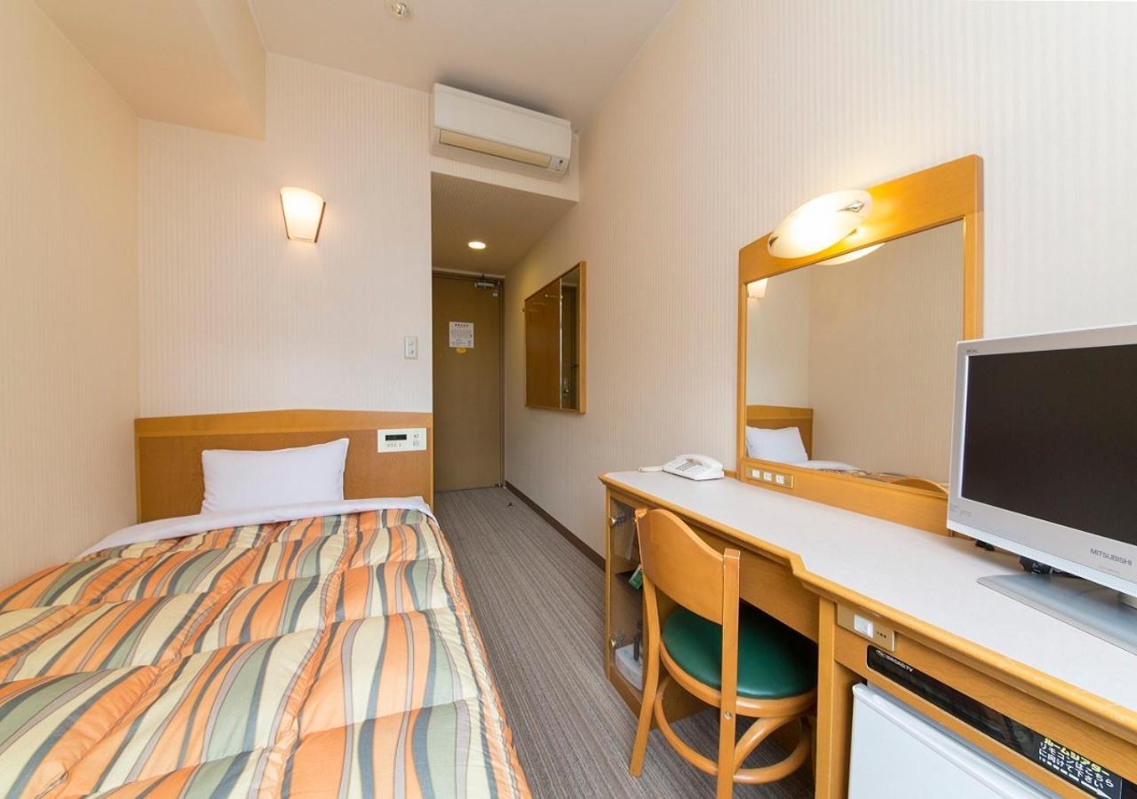 Nagoya B'S Hotel Exteriör bild